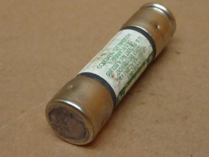 Used LITTELFUSE FLNR-60 Fuses Michigan US | Ideal Machinery #588472
