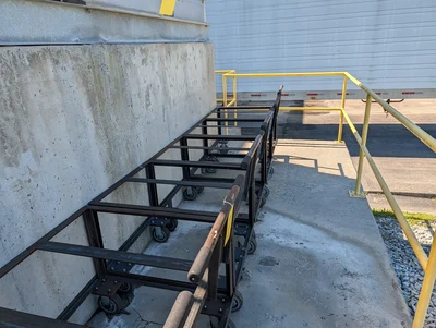 (5) Material Carts