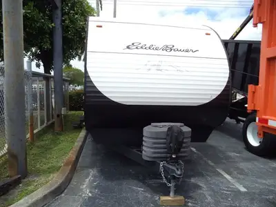 Used 2024 EDDIE BAUER _UNKNOWN_ Campers, Caravans, Motorhomes Florida US | TLC Truck & Equipment #1568894