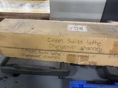USED 2019 CITIZEN L32-1M8
