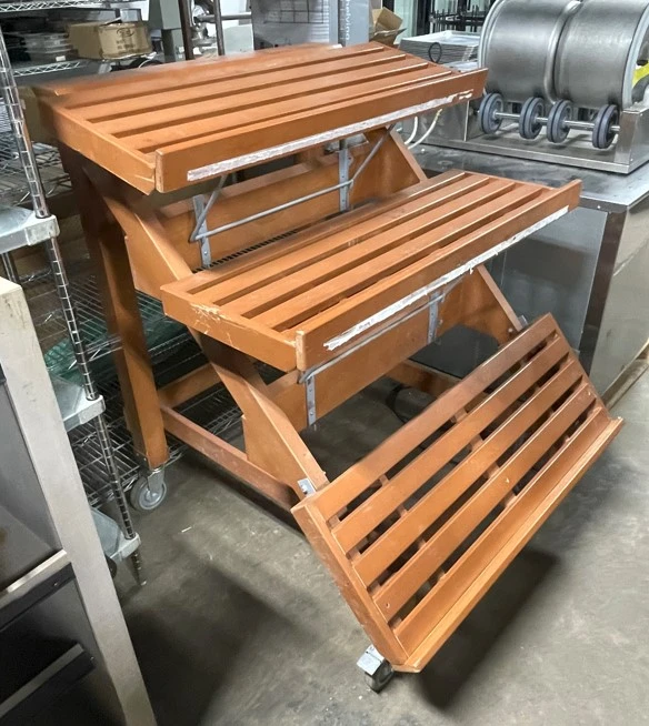 Used _UNKNOWN_ _UNKNOWN_ Food Storage & Transportation Michigan US | Grocery Equipment Sales #1069116