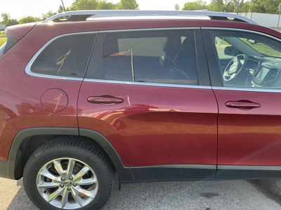 USED 2016 JEEP CHEROKEE