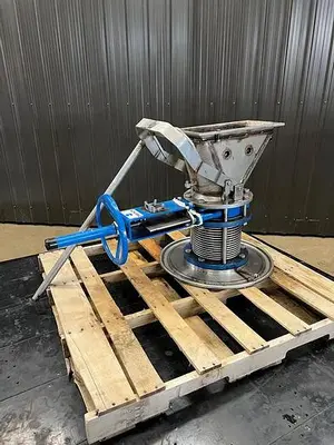 USED SIEBTECHNIK SHORT BOWL DECANTER