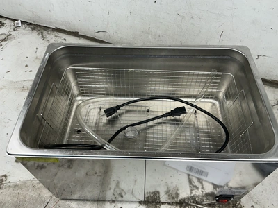 Used VEVOR TH-100A Ultrasonic Cleaning Systems Michigan US | Miedema Asset Management Group #1327314