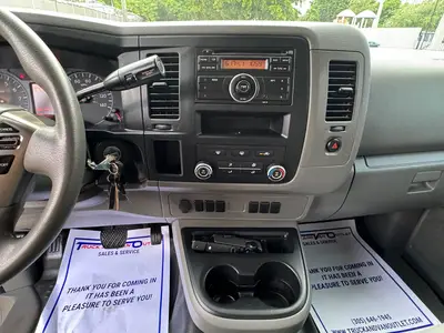 Used 2017 NISSAN NV 2500 Vans Florida US | Truck and Van Outlet #1509204