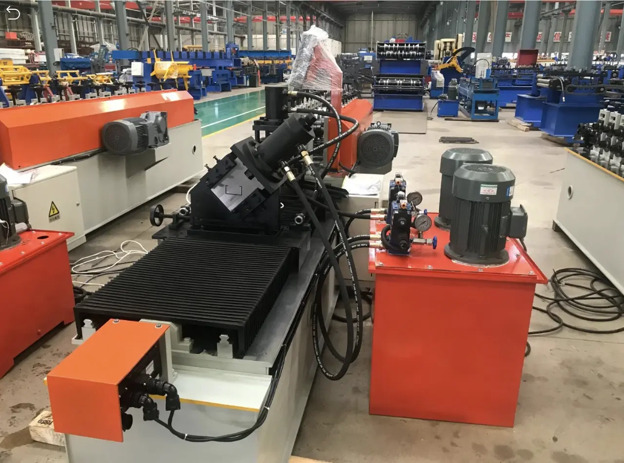 Metal Roll Forming Machine in Mexico