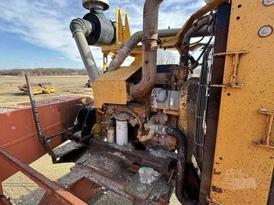 USED 2002 UNIVERSAL 130x150
