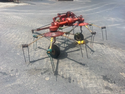 WALTON 2 BASKET TEDDER Hay Tedder | County Equipment Company LLC (6)