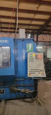 USED 1900 M&M TRACKTRONIC TFM HF350TT