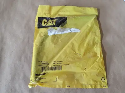 NEW CATERPILLAR 300-6520