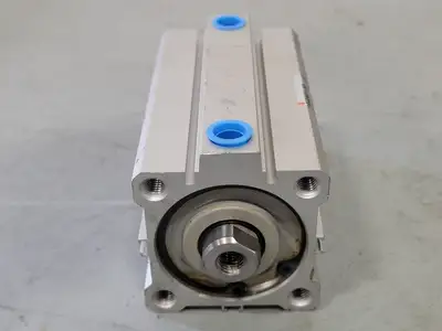 USED SMC CDQ2A50-75D