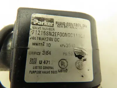 Parker 71215SN2EF00N0C111C2 Pneumatic Solenoid Valve 24VDC 520PSI 3/64 Orifice