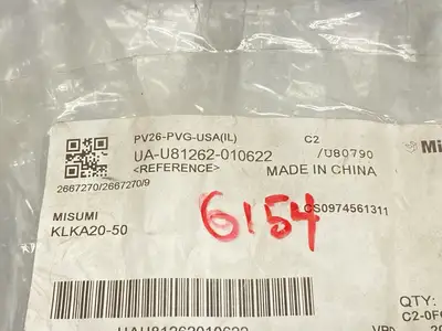 KLKA20-50 | Misumi  Strut Clamp 20mm Post Diameter 50mm Shaft Diameter - New