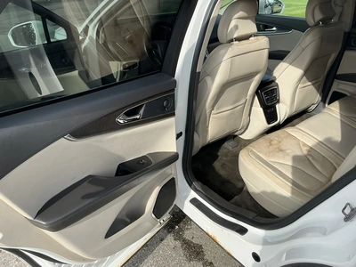 USED 2016 LINCOLN MKX