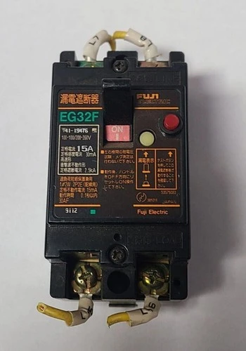 FUJI EG32F 15A Circuit Breaker