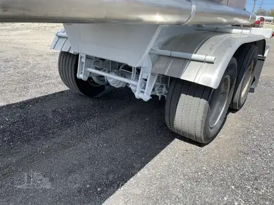 Used 1968 BEAIRD _UNKNOWN_ Tanker Trailers Indiana US | Lakeshore Equipment Sales #1546587