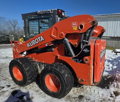 2020 KUBOTA SSV75 Skid Steer | Iron Listing (20)