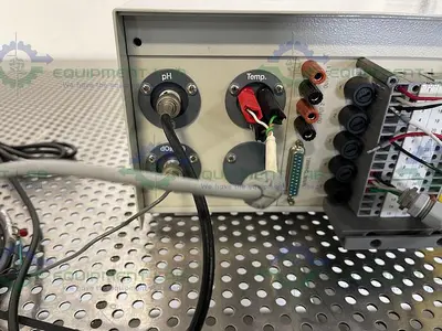 USED APPLIKON ADI 1030 BIO CONTROLLER W/ WATSON MARLOW 101U/R, COLE PARMER FLOWMETER