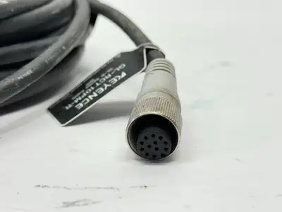 Used KEYENCE SL-S10-R Misc Electrical & Power Parts Michigan US | Maverick Industrial Sales #1473778