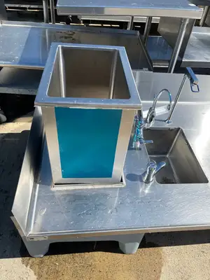 Used Falcon Restaurant Supply Used 136" Stainless Steel Counter with 2 Sink Compartments, Faucets and Ice Bin - SS5 Sinks Illinois US | Falcon Restaurant Supply #1376042