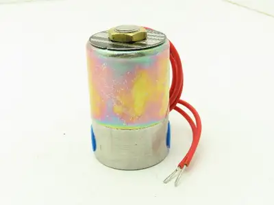 Honeywell Skinner V5L62360 Solenoid Valve 2-Way (NC) 120V 650 PSI 1/4" NPT V5