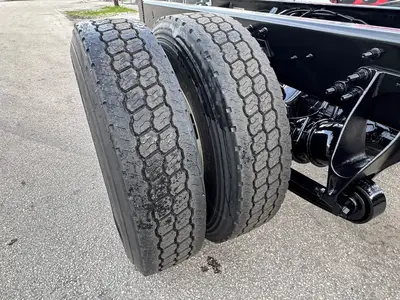 Used 2018 INTERNATIONAL DURASTAR 4300 Cab Chassis trucks Florida US | Truck and Van Outlet #1509142