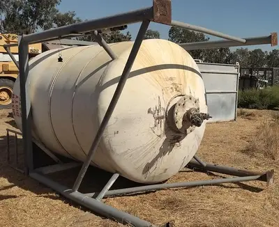 Tank, 2,250 Gallon, Stainless Steel, Agitated, 3 HP,  6' X 8’3” #S745314