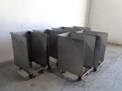 Used UNKNOWN _UNKNOWN_ Distribution and Warehouse Trolleys California US | BakeryEquipment.com #1554205