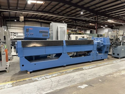 6" Davis Standard Extruder, 30:1 L/D, 300 HP AC Motor