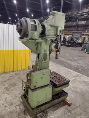 28" CINCINNATI BICKFORD MODEL #3L GEARED HEAD SINGLE SPINDLE  DRILL: STOCK #22815