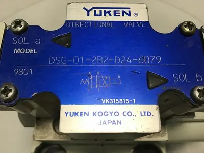 USED YUKEN DSG-01-2B2-D24-6079