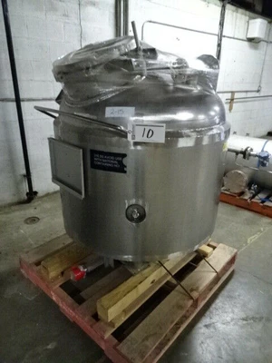 USED PERRY PRODUCTS 160 GALLON