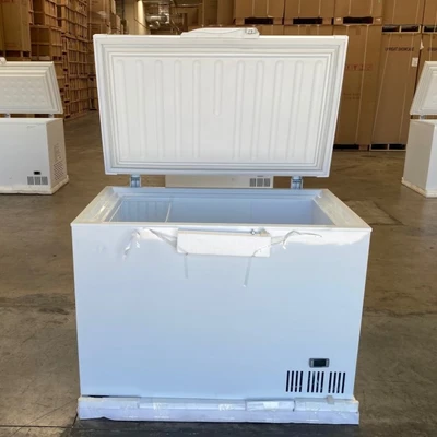 171-0386 45" Solid Top Self Contained Ultra Low Temperature Chest Freezer
