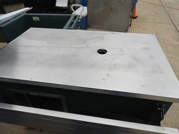 Used ColorPoint Used Colorpoint Portable Stainless Steel Work Counter 50-CSE- SS43 Food Prep Tables Illinois US | Falcon Restaurant Supply #1376607