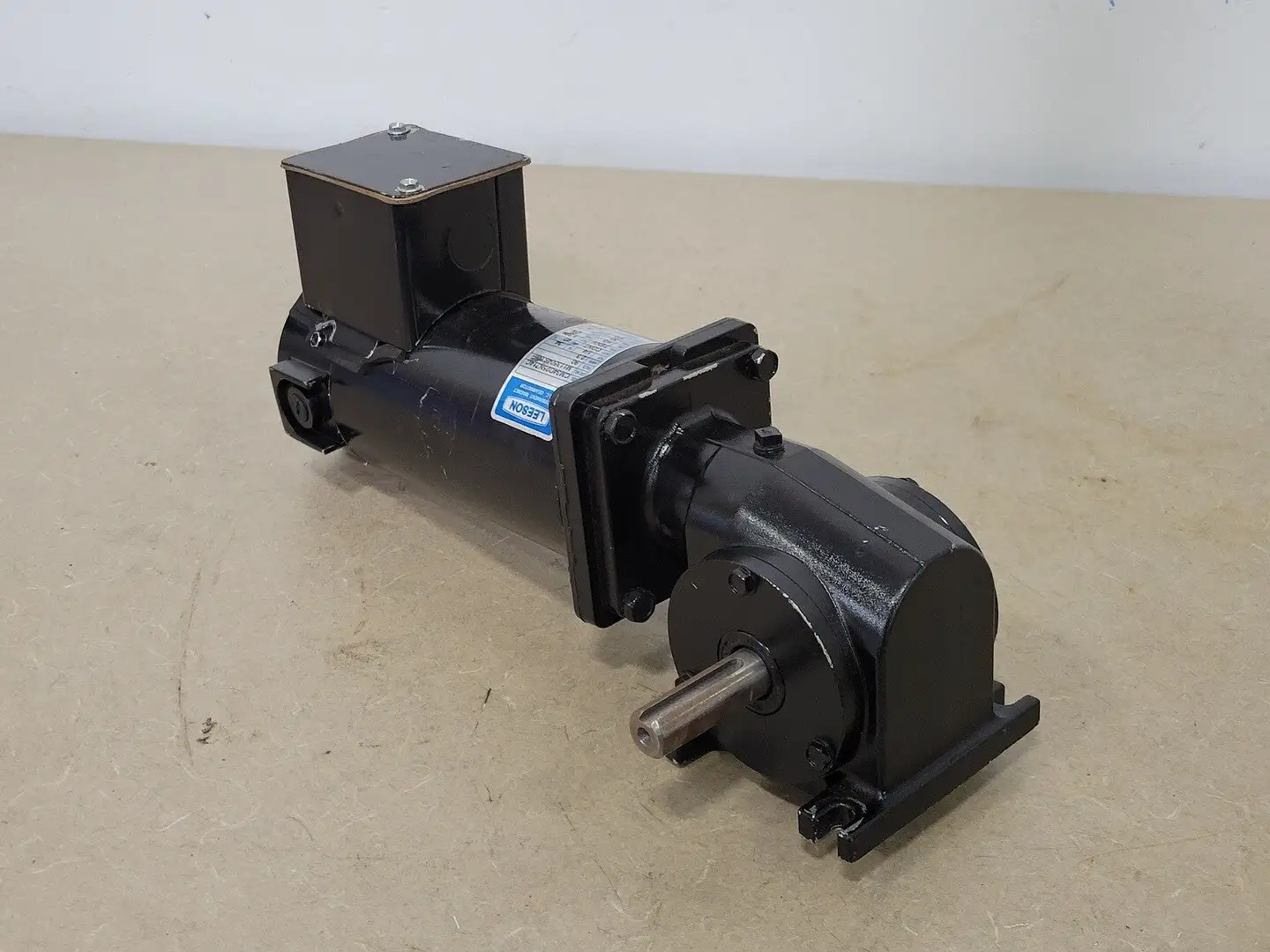 USED LEESON CM34D25NZ14C