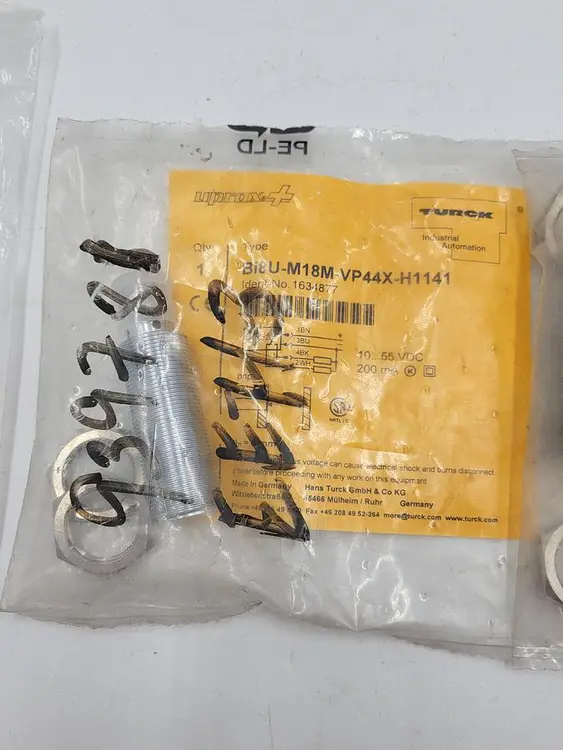 New | in-Stock TURCK TURCK BI8U-M18M-VP44X-H1141 PROXIMITY SENSOR *NEW IN BAG* Proximity Sensors | ND Industrial Surplus #1225315