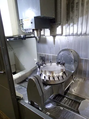 HAAS UMC-750 Universal Machining Centers | Lion Machinery (9)