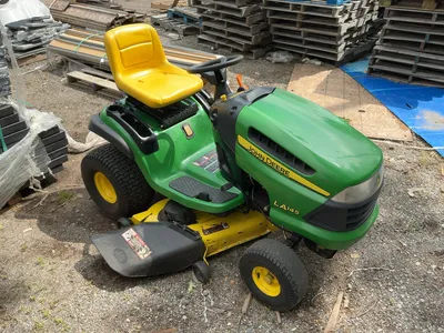 USED JOHN DEERE LA145