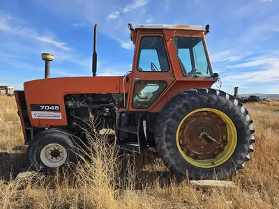 USED 1979 ALLIS CHALMERS 7045