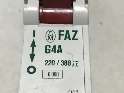 USED MOELLER FAZG4A