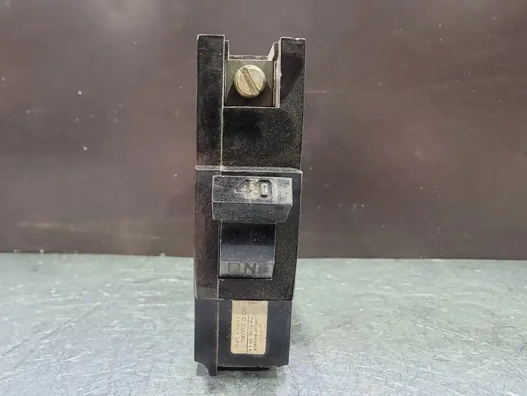 Used FEDERAL PIONEER NA140 Switchgears British Columbia CA | Lenmark #243662