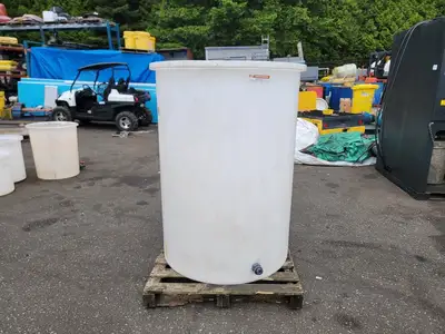 4 x Plastic Tanks