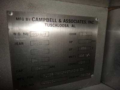 640 Gallon 304 Stainless Vertical Tank