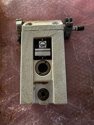 M Braun Glove Box System with Oxygen and H2O Analyzers Mb150b-G-1