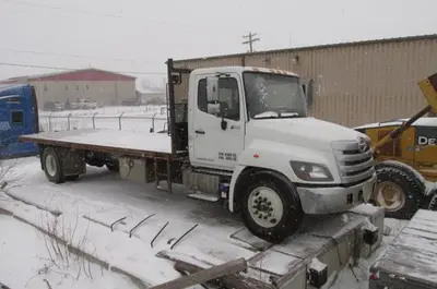 Used 2019 HINO 338 Flatbed Trucks Manitoba CA | Conquest Truck & Auto Sales #1421331