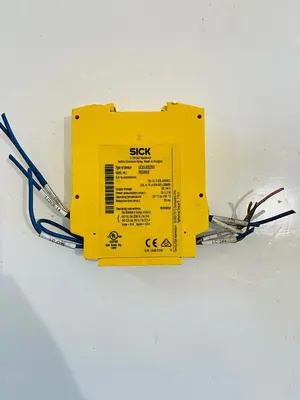 SICK D-79183 SAFETY I/O FX3-XTIO84002 #K-866