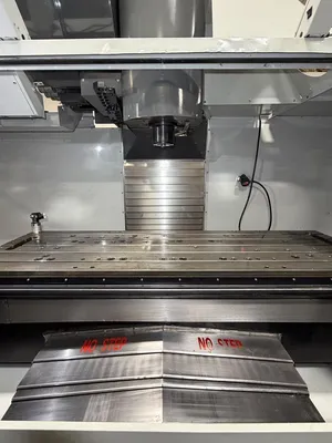 Used 2008 HAAS VF-7/40 Vertical Machining Centers | MachineStation #947492