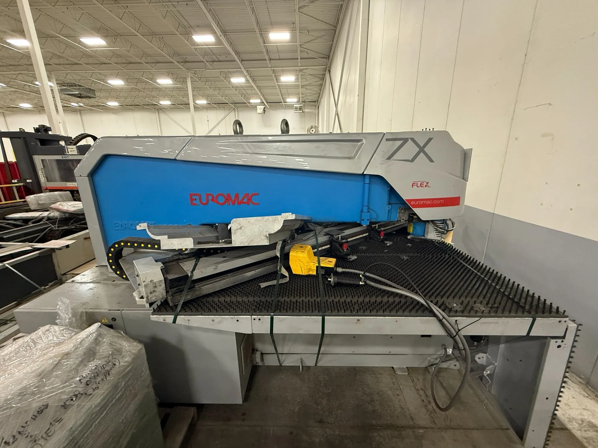 パチモンFLEX Used 2013 ZX FLEX Punching & Shearing Cells 0094TAGG