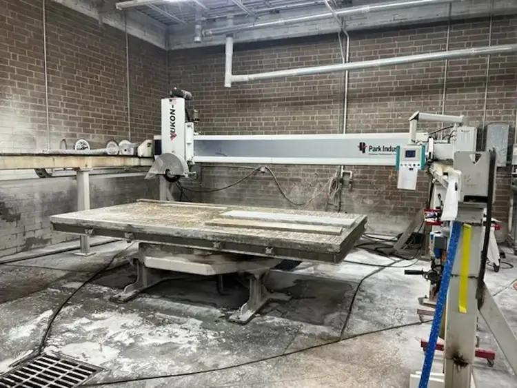 Used 2004 PARK INDUSTIES YUKON Bridge Saws Michigan US | All Used Stone Equipment #1568589