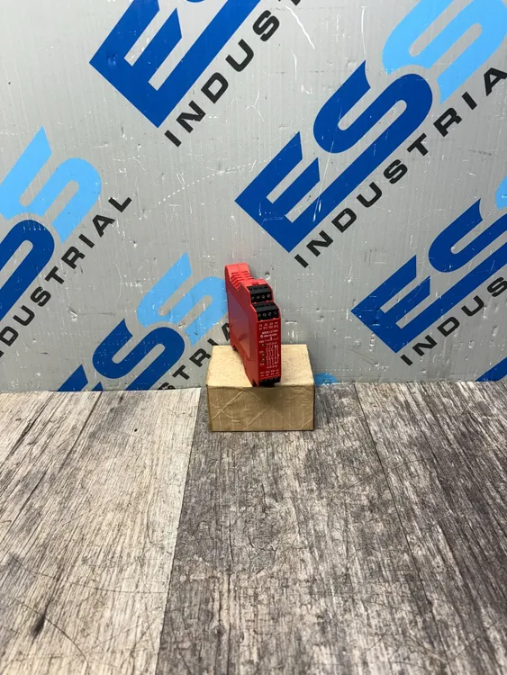 Used ALLEN BRADLEY 440R-N23135 Misc Electrical & Power Parts South Carolina US | ESS Industrial Equipment Sales #638450